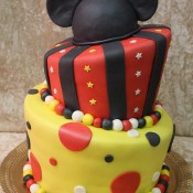 Festa infantil, bolo Mickey Mouse.